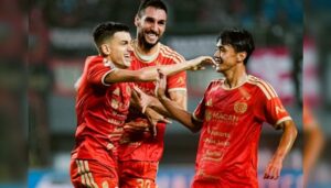 Persija Jakarta kembali puncak klasemen setelah menerkam Arema FC